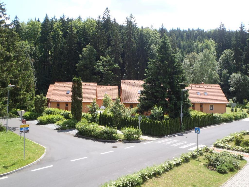Hotel Bazant Κάρλοβι Βάρι Εξωτερικό φωτογραφία